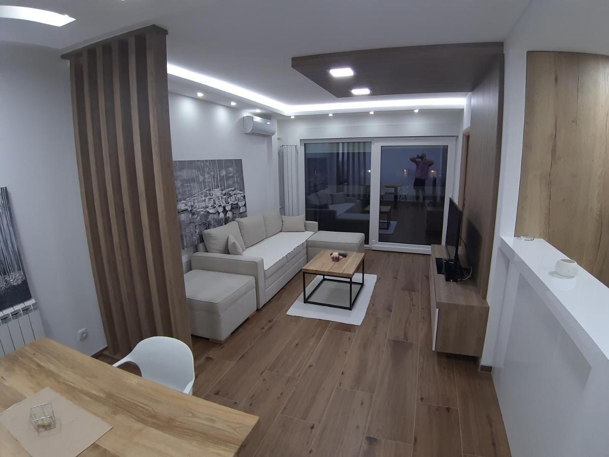 Serbian Home, Gandijeva 162 Beograd Ngoại thất bức ảnh